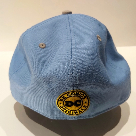 Batman hat - Picture 3 of 5